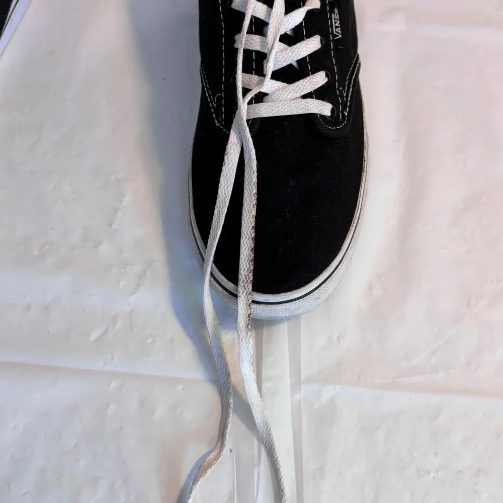 Vans Women's Black Canvas Lace-Up Sneakers Size 7.5 US Skater‎ Streetwear Retro